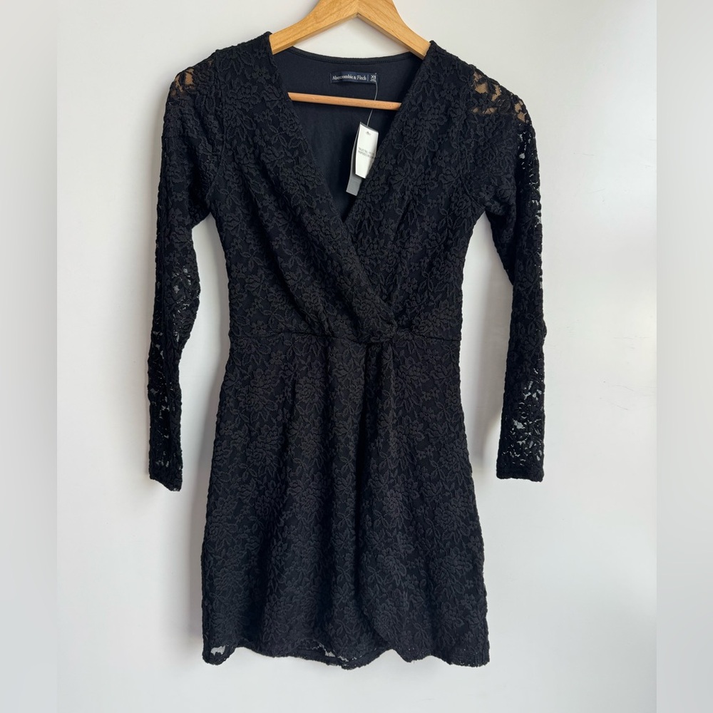 Abercrombie & Fitch Lace Mini Dress XS Black Sexy Twist-Front Long‎ Sleeve Fairy - Picture 2 of 10